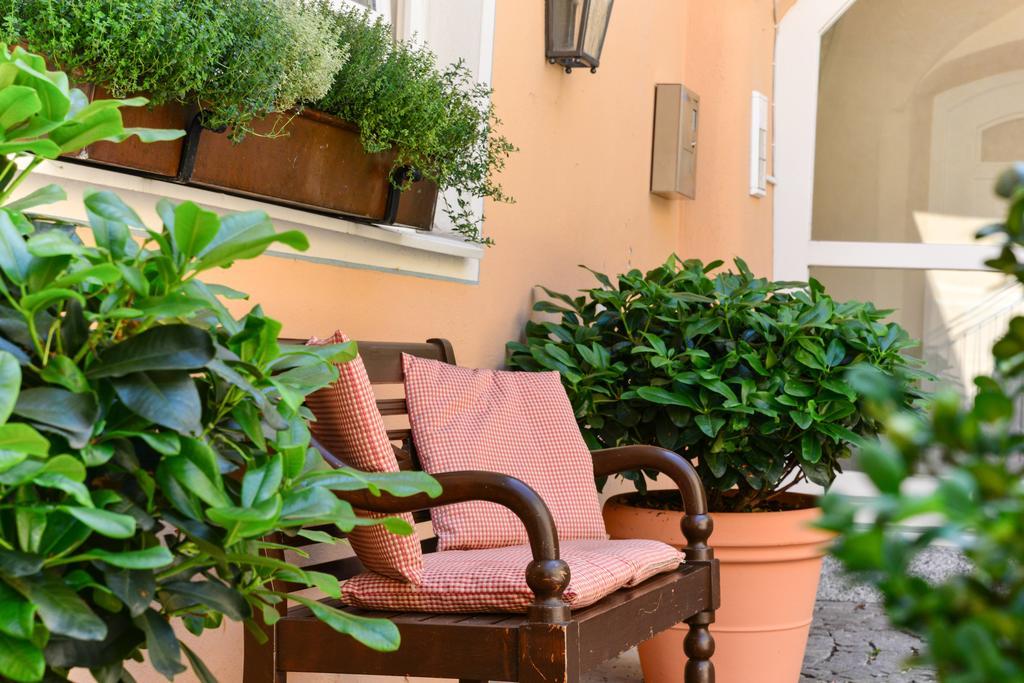 Boardinghouse Pfarrkirchen Hotel Exterior foto